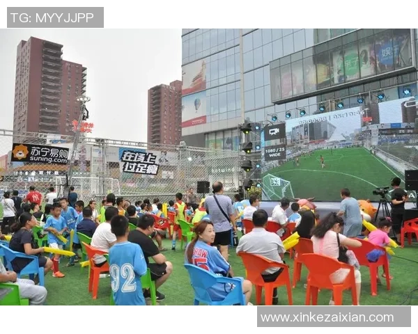 足球聚集热潮席卷全球球迷激情与赛事精彩交织的盛宴